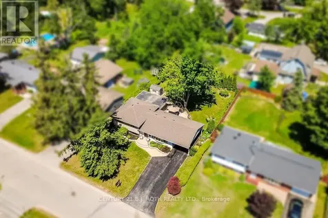 424 Jamieson Drive Orillia ON L3V 4Y5