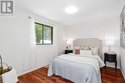 1059 Glen Mhor Crescent Midland ON L4R 4P5