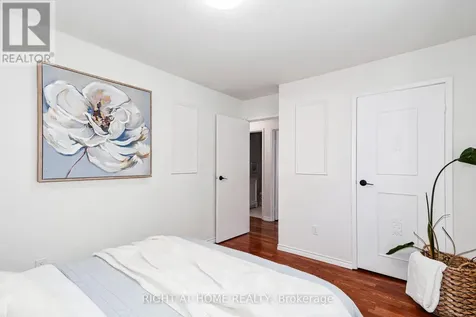 1059 Glen Mhor Crescent Midland ON L4R 4P5