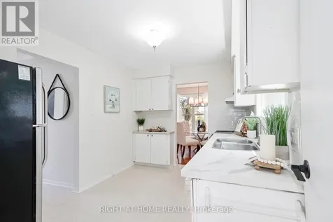 1059 Glen Mhor Crescent Midland ON L4R 4P5