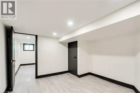 183 Maplewood Avenue Hamilton ON L8M 1X6