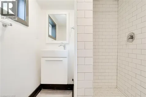 183 Maplewood Avenue Hamilton ON L8M 1X6