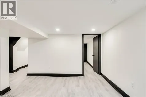 183 Maplewood Avenue Hamilton ON L8M 1X6