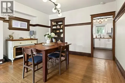 151 Connaught Avenue North Hamilton ON L8L 6Z4