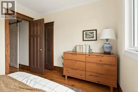 151 Connaught Avenue North Hamilton ON L8L 6Z4