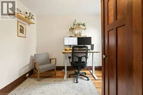 151 Connaught Avenue North Hamilton ON L8L 6Z4