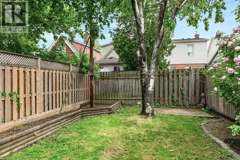 151 Connaught Avenue North Hamilton ON L8L 6Z4