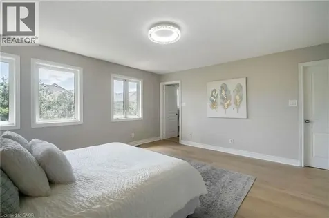 2425 Nichols Drive Oakville ON L6H 6T2
