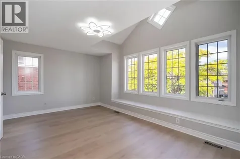 2425 Nichols Drive Oakville ON L6H 6T2