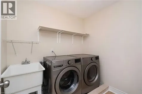 2425 Nichols Drive Oakville ON L6H 6T2