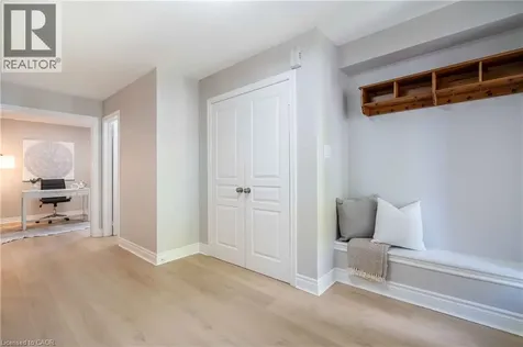 2425 Nichols Drive Oakville ON L6H 6T2