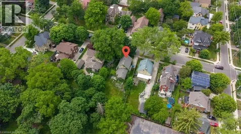 31 John Street East Waterloo ON N2J 1E6