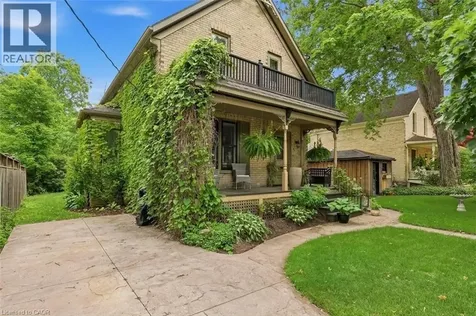 31 John Street East Waterloo ON N2J 1E6