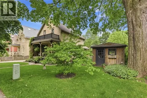 31 John Street East Waterloo ON N2J 1E6