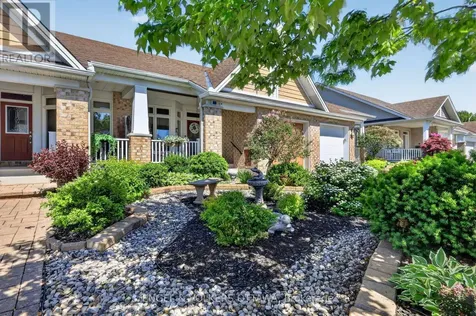 260 Bulrush Crescent Ottawa ON K1T 0E5
