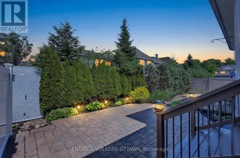 260 Bulrush Crescent Ottawa ON K1T 0E5