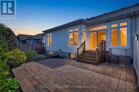 260 Bulrush Crescent Ottawa ON K1T 0E5
