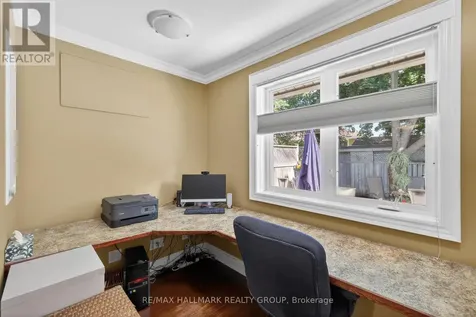 2128 Benjamin Avenue Ottawa ON K2A 1P4