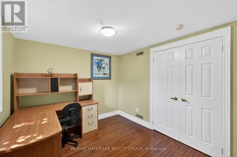 2128 Benjamin Avenue Ottawa ON K2A 1P4