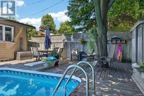 2128 Benjamin Avenue Ottawa ON K2A 1P4