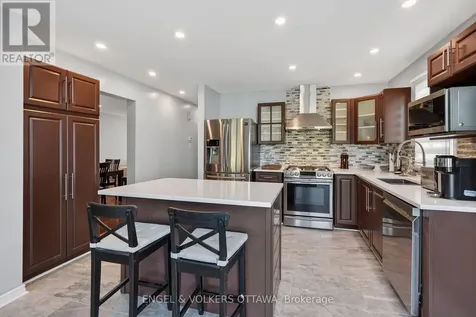 1033 Como Crescent Ottawa ON K4A 3Z5