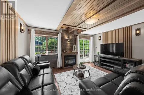 1386 Randall Avenue Ottawa ON K1H 7R3