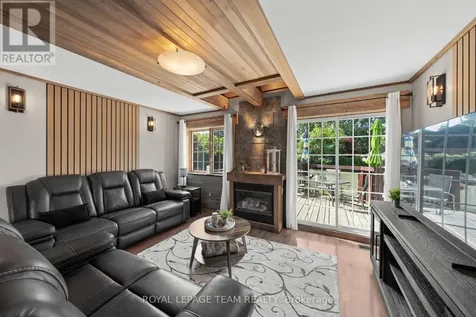1386 Randall Avenue Ottawa ON K1H 7R3