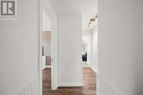 1386 Randall Avenue Ottawa ON K1H 7R3