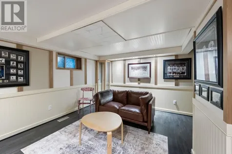 1386 Randall Avenue Ottawa ON K1H 7R3