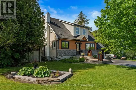 1386 Randall Avenue Ottawa ON K1H 7R3