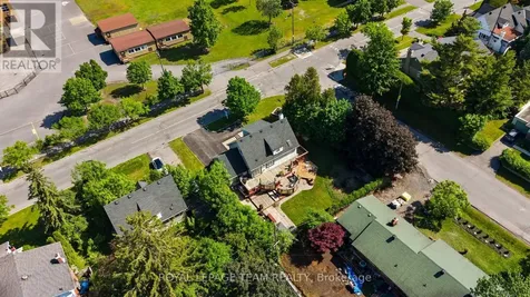 1386 Randall Avenue Ottawa ON K1H 7R3