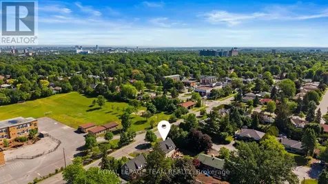 1386 Randall Avenue Ottawa ON K1H 7R3
