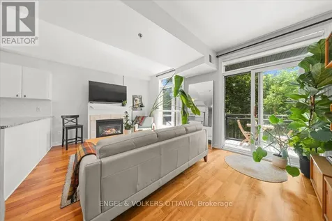 6 Grove Avenue Ottawa ON K1S 3A6