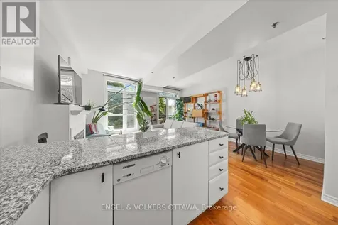 6 Grove Avenue Ottawa ON K1S 3A6