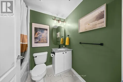 6 Grove Avenue Ottawa ON K1S 3A6