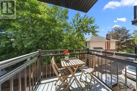 6 Grove Avenue Ottawa ON K1S 3A6