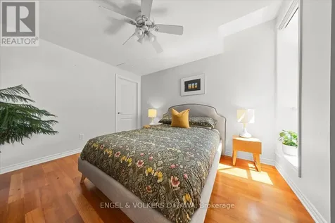 6 Grove Avenue Ottawa ON K1S 3A6
