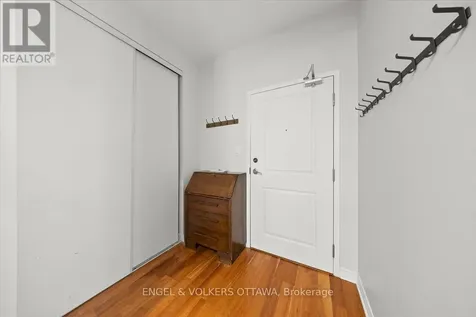 6 Grove Avenue Ottawa ON K1S 3A6