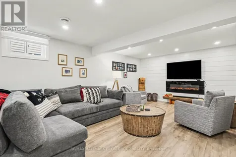 1800 Mccallum Drive Ottawa ON K4A 3T2