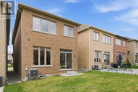 27 Christine Elliott Avenue Whitby ON L1P 0B8