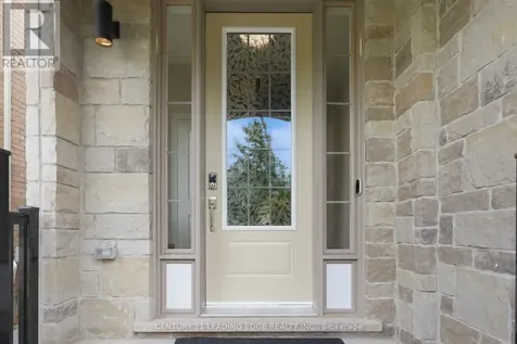 27 Christine Elliott Avenue Whitby ON L1P 0B8