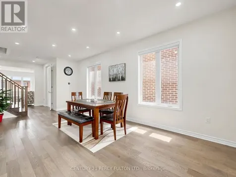 2715 Sapphire Drive Pickering ON L1X 0G3