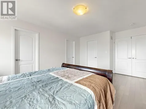 2715 Sapphire Drive Pickering ON L1X 0G3