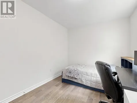 2715 Sapphire Drive Pickering ON L1X 0G3