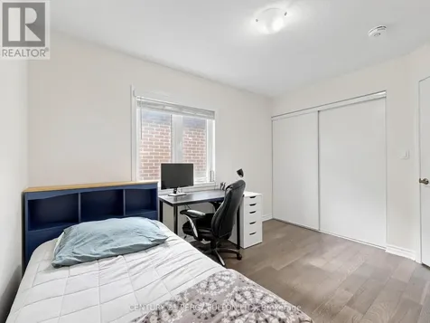 2715 Sapphire Drive Pickering ON L1X 0G3