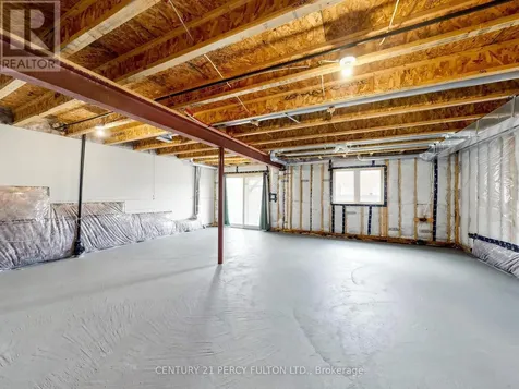 2715 Sapphire Drive Pickering ON L1X 0G3
