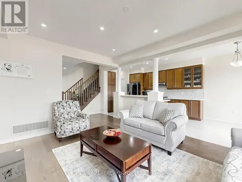 2715 Sapphire Drive Pickering ON L1X 0G3