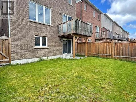 2715 Sapphire Drive Pickering ON L1X 0G3