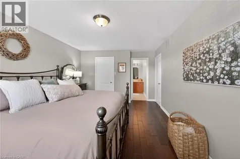 60 Dunrobin Drive Caledonia ON N3W 2N7