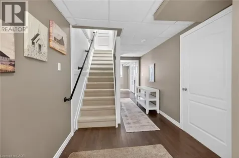 60 Dunrobin Drive Caledonia ON N3W 2N7